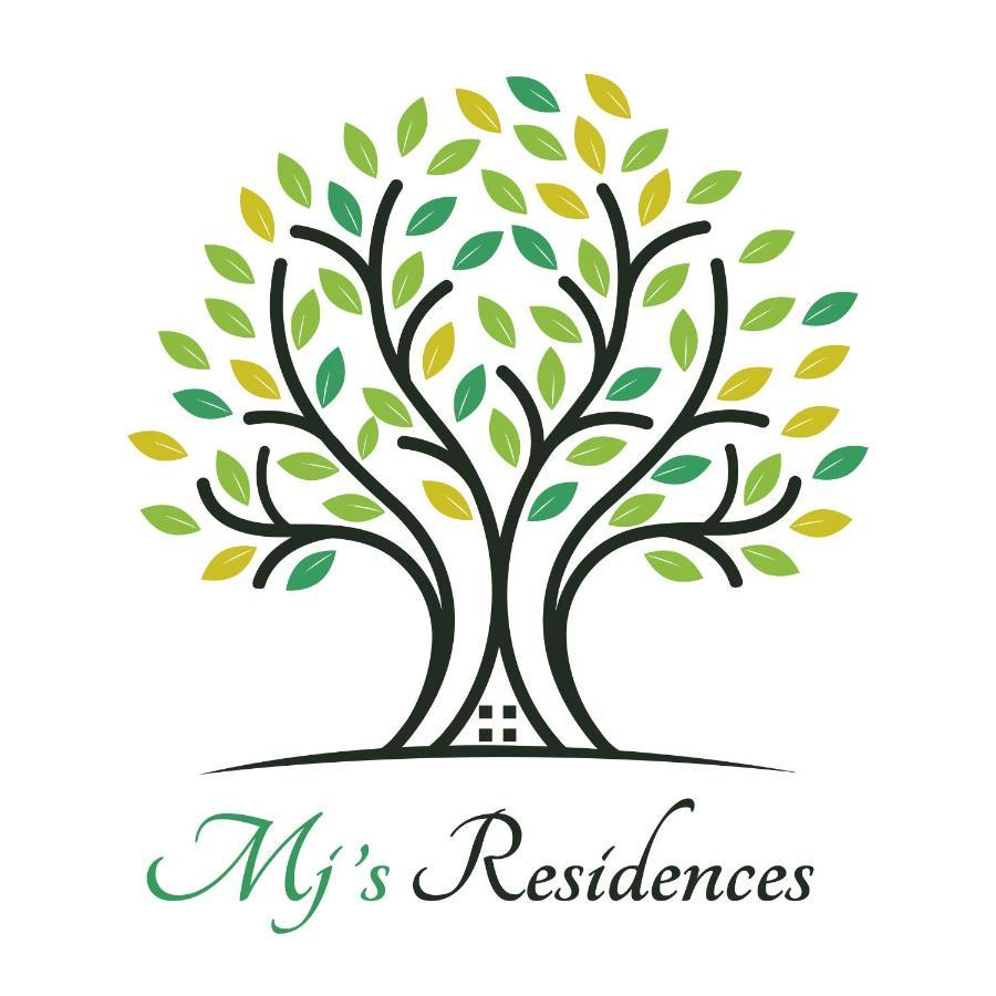 Mj'S Residences Garden Hotel Moalboal Exteriér fotografie